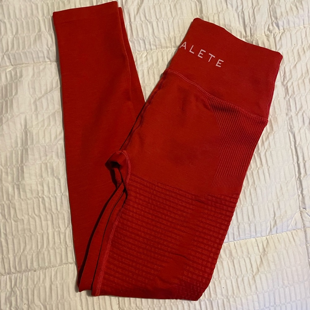 Alphalete leggings